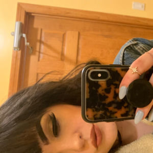 Meet your Posher, Posh